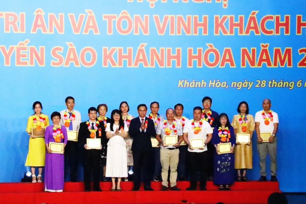 cac-nha-phan-phoi-dat-danh-hieu-vang20230628161500